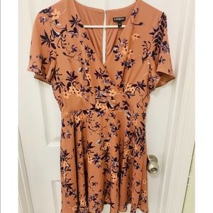 Express Floral Mini Dress Size: 6